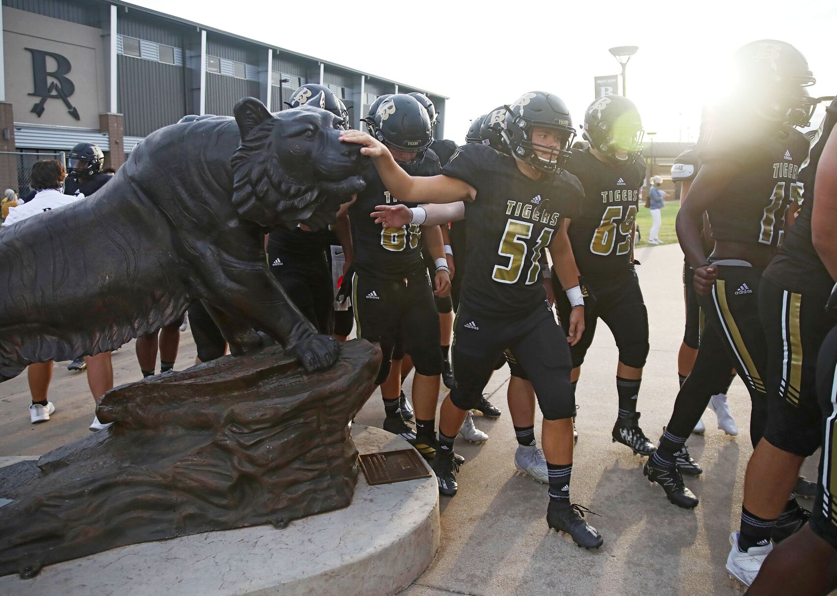 3. Broken Arrow Tigers (2-1)